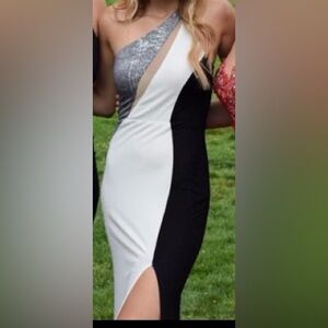 ABS Allen Schwartz One Shoulder Dress in Stunning Color Pattern in Size XS